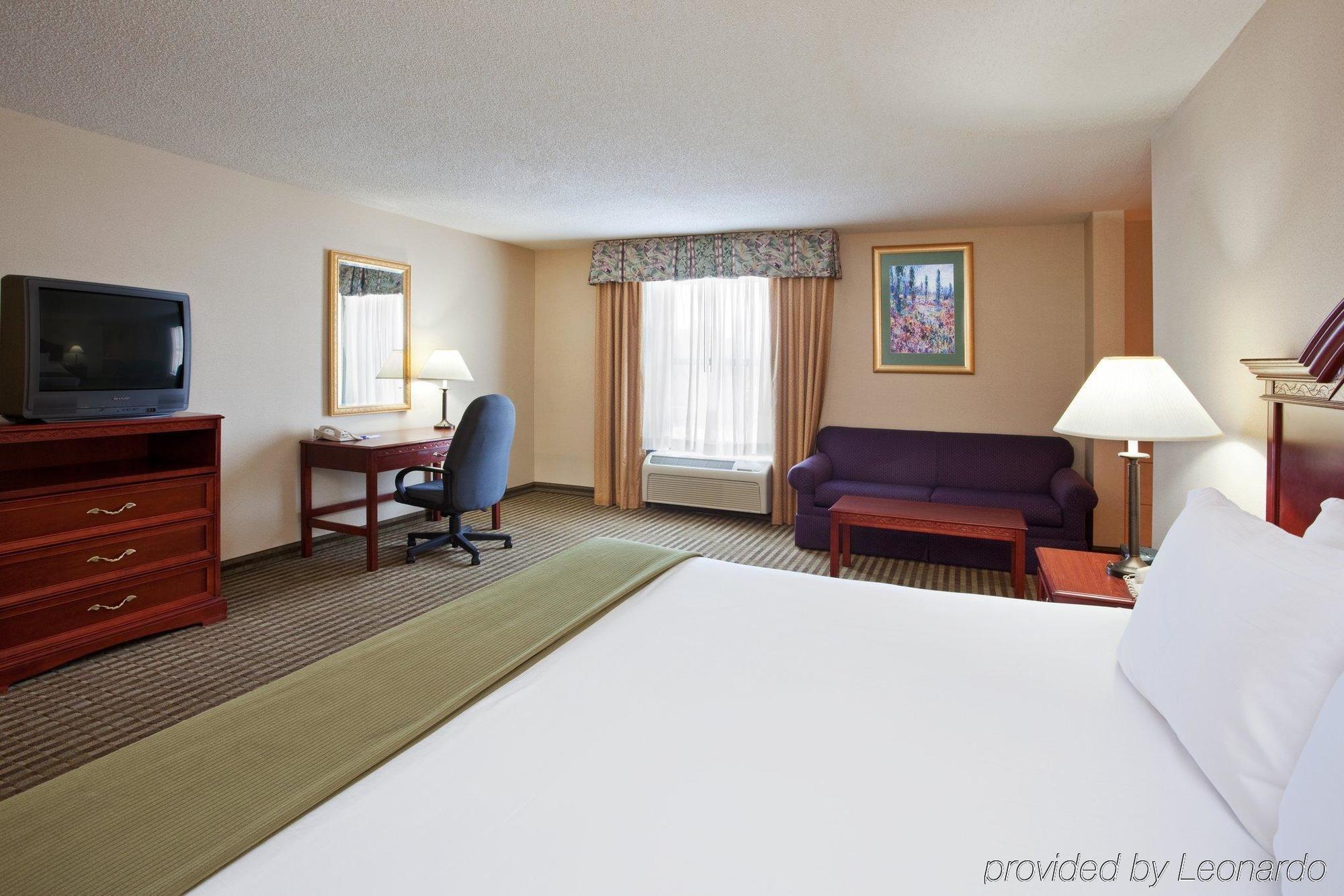Holiday Inn Express Hotel & Suites Circleville By Ihg Ngoại thất bức ảnh